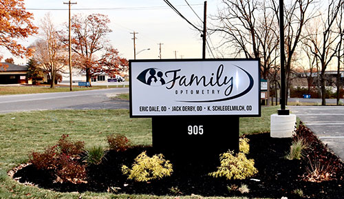 Family Optometry Wabash Sign
